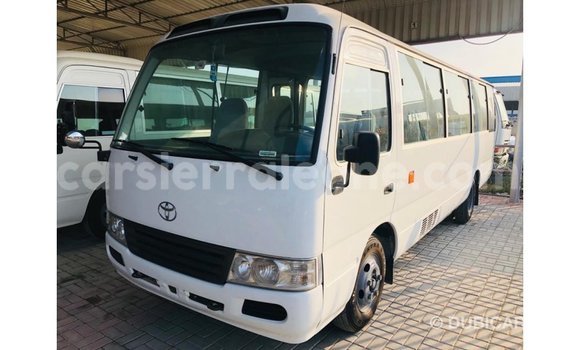 Acheter Import Voiture Toyota Coaster Blanc à Import - Dubai, Kailahun Acheter Import Voiture Toyota Coaster Blanc à Import - Dubai, Kailahun