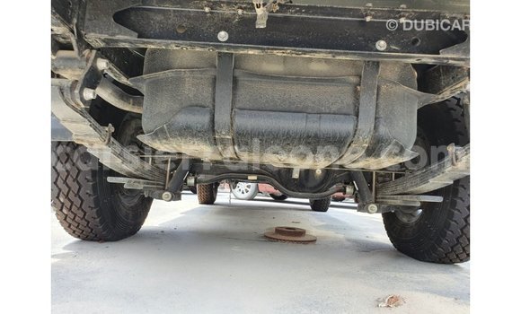 Buy Import Toyota Land Cruiser White Car in Import - Dubai in Kailahun Buy Import Toyota Land Cruiser White Car in Import - Dubai in Kailahun