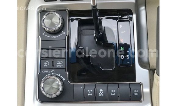 Buy Import Toyota Land Cruiser Red Car in Import - Dubai in Kailahun Buy Import Toyota Land Cruiser Red Car in Import - Dubai in Kailahun