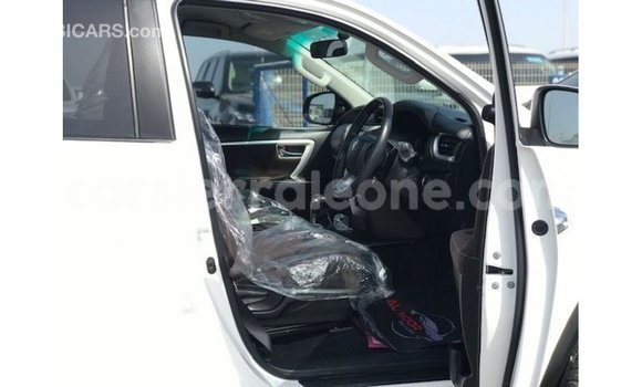 Buy Import Toyota Fortuner White Car in Import - Dubai in Kailahun Buy Import Toyota Fortuner White Car in Import - Dubai in Kailahun