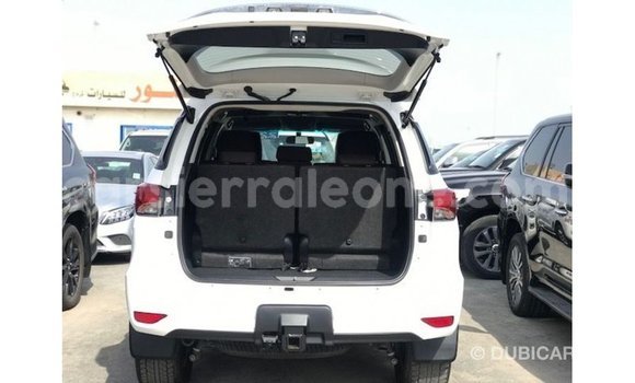 Buy Import Toyota Fortuner White Car in Import - Dubai in Kailahun Buy Import Toyota Fortuner White Car in Import - Dubai in Kailahun