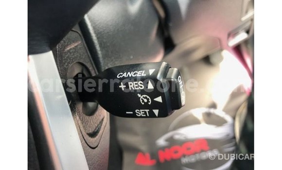 Buy Import Toyota Fortuner White Car in Import - Dubai in Kailahun Buy Import Toyota Fortuner White Car in Import - Dubai in Kailahun