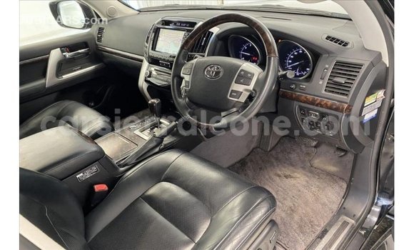 Buy Import Toyota Land Cruiser Black Car in Import - Dubai in Kailahun Buy Import Toyota Land Cruiser Black Car in Import - Dubai in Kailahun