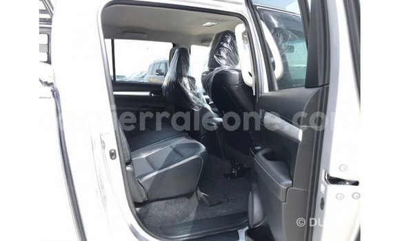 Buy Import Toyota Hilux Other Car in Import - Dubai in Kailahun Buy Import Toyota Hilux Other Car in Import - Dubai in Kailahun