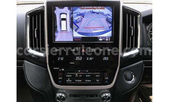 Buy Import Toyota Land Cruiser White Car in Import - Dubai in Kailahun Buy Import Toyota Land Cruiser White Car in Import - Dubai in Kailahun