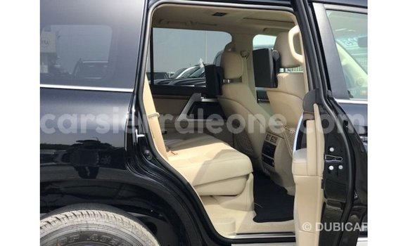 Buy Import Toyota Land Cruiser Black Car in Import - Dubai in Kailahun Buy Import Toyota Land Cruiser Black Car in Import - Dubai in Kailahun