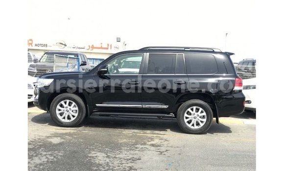 Buy Import Toyota Land Cruiser Black Car in Import - Dubai in Kailahun Buy Import Toyota Land Cruiser Black Car in Import - Dubai in Kailahun
