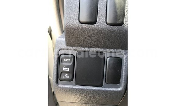 Buy Import Toyota Land Cruiser White Car in Import - Dubai in Kailahun Buy Import Toyota Land Cruiser White Car in Import - Dubai in Kailahun