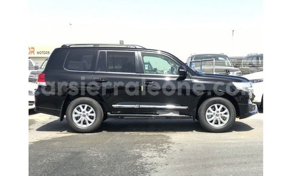 Buy Import Toyota Land Cruiser Black Car in Import - Dubai in Kailahun Buy Import Toyota Land Cruiser Black Car in Import - Dubai in Kailahun