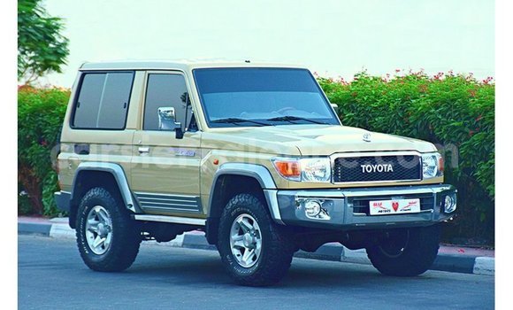 Buy Import Toyota Land Cruiser Beige Car in Import - Dubai in Kailahun Buy Import Toyota Land Cruiser Beige Car in Import - Dubai in Kailahun