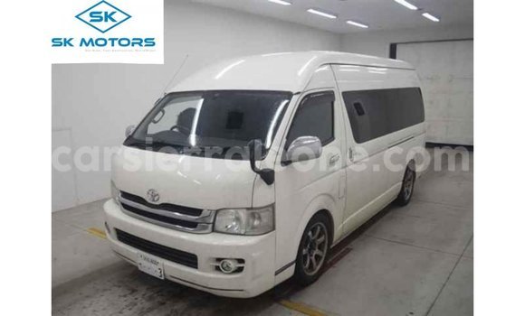 Buy Import Toyota Hiace White Car in Import - Dubai in Kailahun Buy Import Toyota Hiace White Car in Import - Dubai in Kailahun