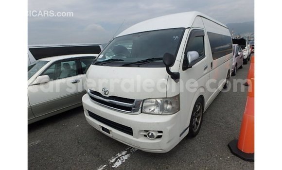 Buy Import Toyota Hiace White Car in Import - Dubai in Kailahun Buy Import Toyota Hiace White Car in Import - Dubai in Kailahun