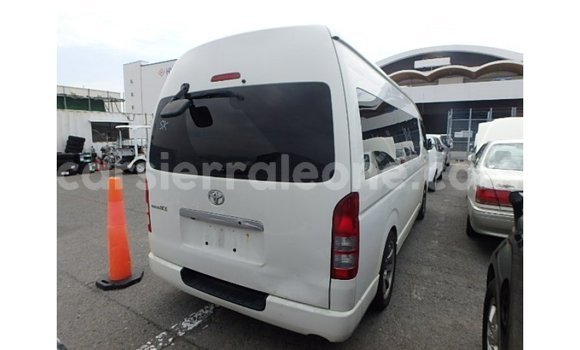 Buy Import Toyota Hiace White Car in Import - Dubai in Kailahun Buy Import Toyota Hiace White Car in Import - Dubai in Kailahun