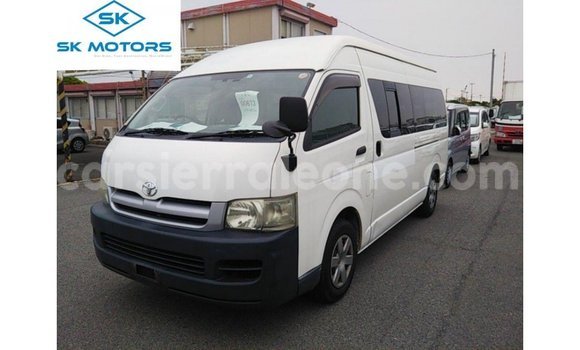 Buy Import Toyota Hiace White Car in Import - Dubai in Kailahun Buy Import Toyota Hiace White Car in Import - Dubai in Kailahun
