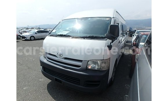Buy Import Toyota Hiace White Car in Import - Dubai in Kailahun Buy Import Toyota Hiace White Car in Import - Dubai in Kailahun