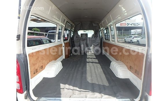 Buy Import Toyota Hiace White Car in Import - Dubai in Kailahun Buy Import Toyota Hiace White Car in Import - Dubai in Kailahun