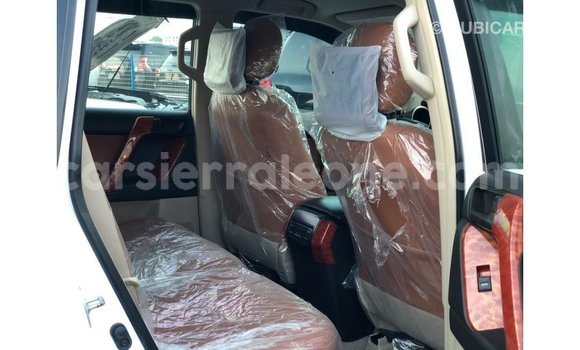 Buy Import Toyota Prado White Car in Import - Dubai in Kailahun Buy Import Toyota Prado White Car in Import - Dubai in Kailahun