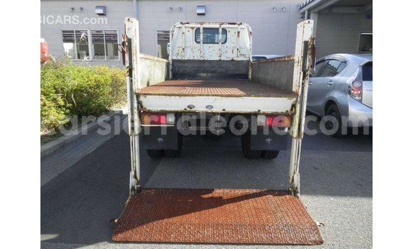 Buy Import Toyota Dyna White Car in Import - Dubai in Kailahun Buy Import Toyota Dyna White Car in Import - Dubai in Kailahun