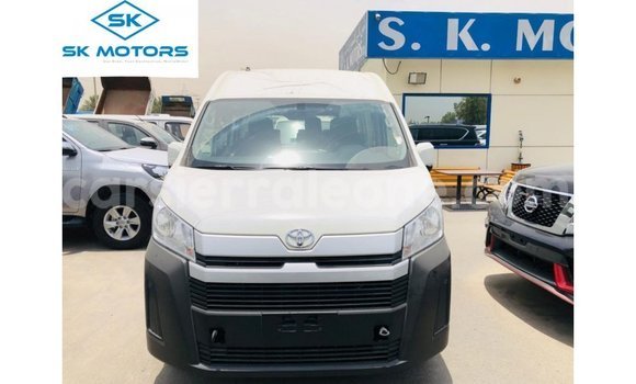 Buy Import Toyota Hiace White Car in Import - Dubai in Kailahun Buy Import Toyota Hiace White Car in Import - Dubai in Kailahun