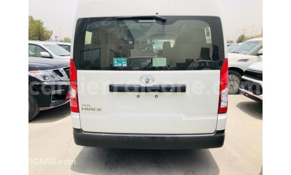 Buy Import Toyota Hiace White Car in Import - Dubai in Kailahun Buy Import Toyota Hiace White Car in Import - Dubai in Kailahun