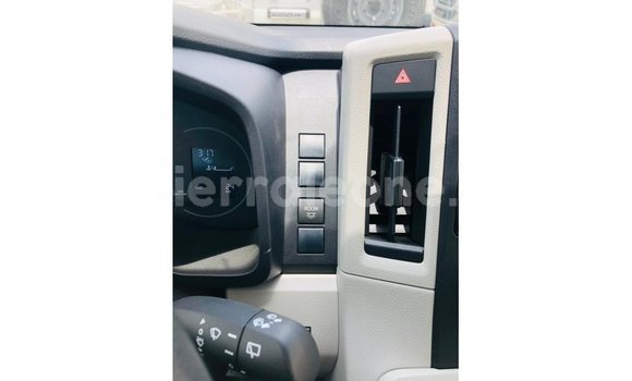 Buy Import Toyota Hiace White Car in Import - Dubai in Kailahun Buy Import Toyota Hiace White Car in Import - Dubai in Kailahun