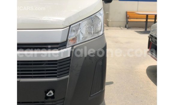 Buy Import Toyota Hiace White Car in Import - Dubai in Kailahun Buy Import Toyota Hiace White Car in Import - Dubai in Kailahun