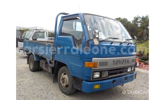Buy Import Toyota Dyna Blue Car in Import - Dubai in Kailahun Buy Import Toyota Dyna Blue Car in Import - Dubai in Kailahun
