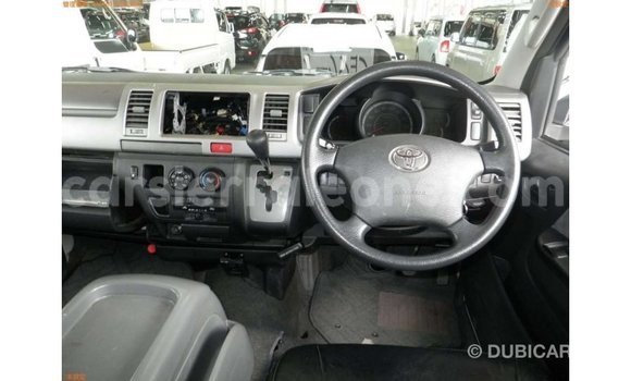 Buy Import Toyota Hiace White Car in Import - Dubai in Kailahun Buy Import Toyota Hiace White Car in Import - Dubai in Kailahun
