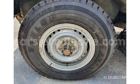 Buy Import Toyota Land Cruiser White Car in Import - Dubai in Kailahun Buy Import Toyota Land Cruiser White Car in Import - Dubai in Kailahun