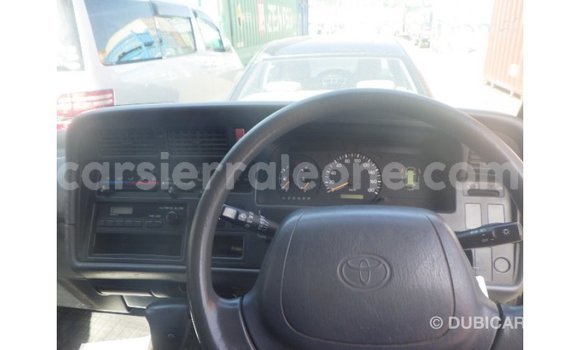 Buy Import Toyota Hiace White Car in Import - Dubai in Kailahun Buy Import Toyota Hiace White Car in Import - Dubai in Kailahun