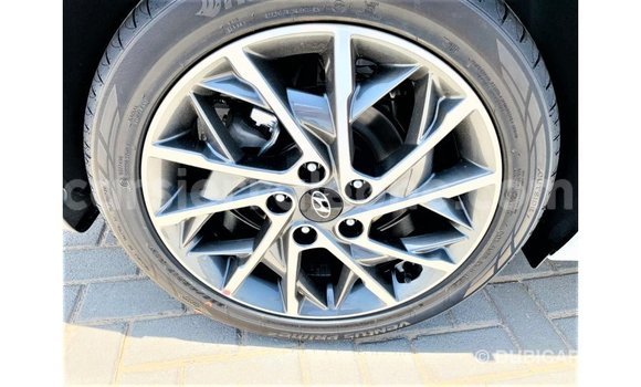 Buy Import Hyundai Elantra White Car in Import - Dubai in Kailahun Buy Import Hyundai Elantra White Car in Import - Dubai in Kailahun