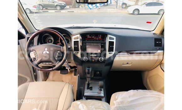 Buy Import Mitsubishi Pajero White Car in Import - Dubai in Kailahun Buy Import Mitsubishi Pajero White Car in Import - Dubai in Kailahun