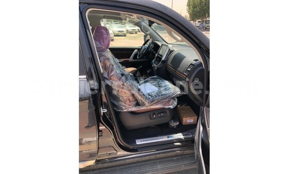 Buy Import Toyota Land Cruiser Black Car in Import - Dubai in Kailahun Buy Import Toyota Land Cruiser Black Car in Import - Dubai in Kailahun