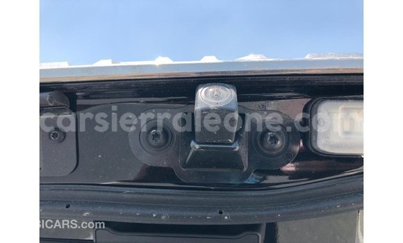 Buy Import Toyota Land Cruiser Black Car in Import - Dubai in Kailahun Buy Import Toyota Land Cruiser Black Car in Import - Dubai in Kailahun