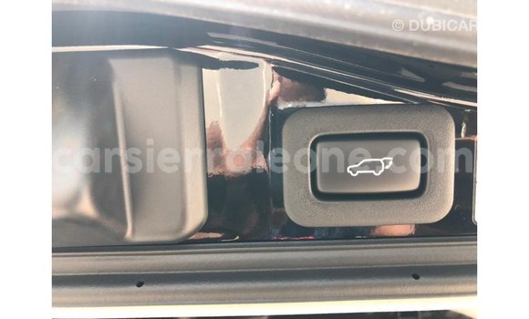 Buy Import Toyota Land Cruiser Black Car in Import - Dubai in Kailahun Buy Import Toyota Land Cruiser Black Car in Import - Dubai in Kailahun