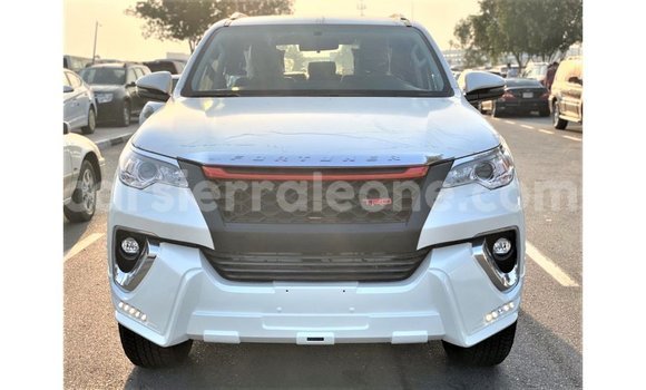 Buy Import Toyota Fortuner White Car in Import - Dubai in Kailahun Buy Import Toyota Fortuner White Car in Import - Dubai in Kailahun
