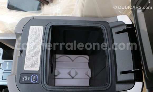 Buy Import Toyota Prado Black Car in Import - Dubai in Kailahun Buy Import Toyota Prado Black Car in Import - Dubai in Kailahun