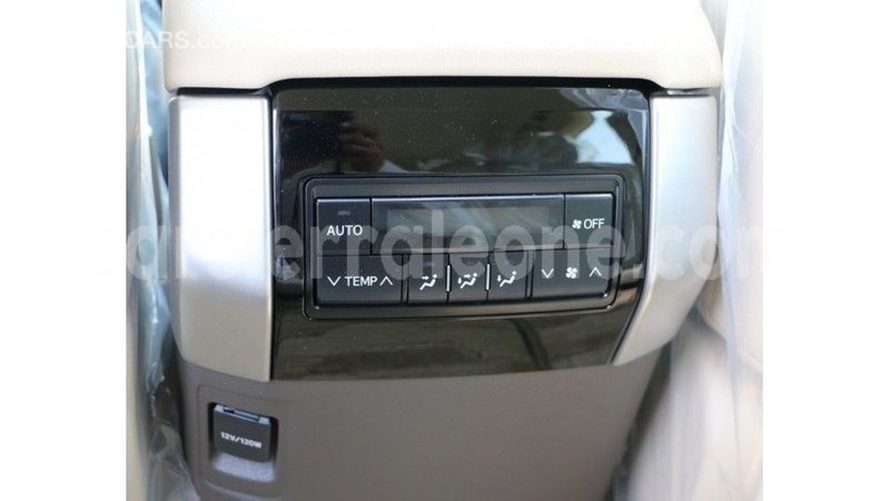 Big with watermark toyota prado kailahun import dubai 6901