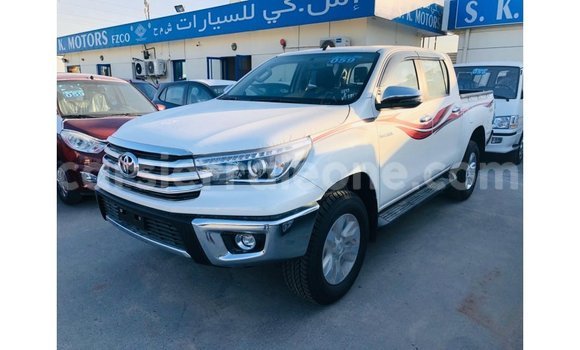 Buy Import Toyota Hilux White Car in Import - Dubai in Kailahun Buy Import Toyota Hilux White Car in Import - Dubai in Kailahun
