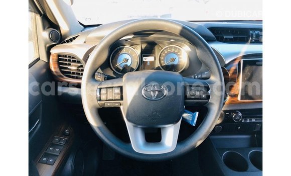 Buy Import Toyota Hilux White Car in Import - Dubai in Kailahun Buy Import Toyota Hilux White Car in Import - Dubai in Kailahun