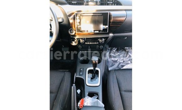 Buy Import Toyota Hilux White Car in Import - Dubai in Kailahun Buy Import Toyota Hilux White Car in Import - Dubai in Kailahun