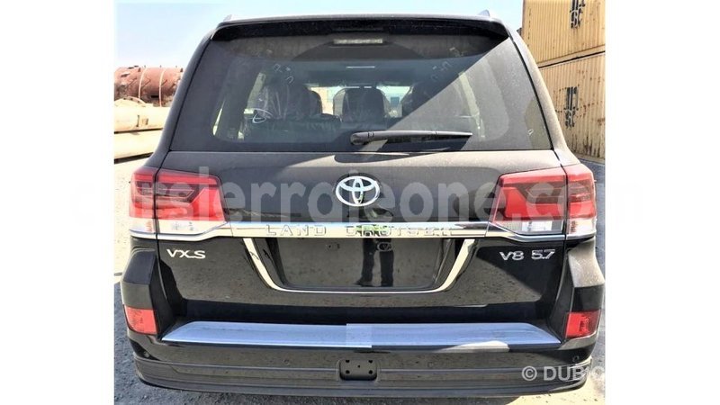 Big with watermark toyota land cruiser kailahun import dubai 6905