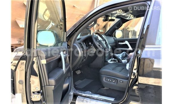 Buy Import Toyota Land Cruiser Black Car in Import - Dubai in Kailahun Buy Import Toyota Land Cruiser Black Car in Import - Dubai in Kailahun
