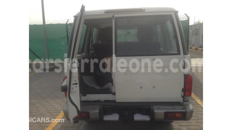 Big with watermark toyota land cruiser kailahun import dubai 6908