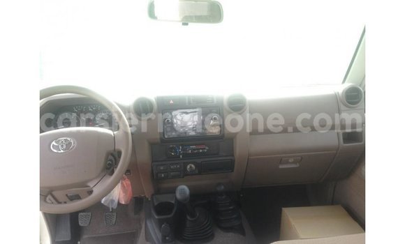 Buy Import Toyota Land Cruiser White Car in Import - Dubai in Kailahun Buy Import Toyota Land Cruiser White Car in Import - Dubai in Kailahun