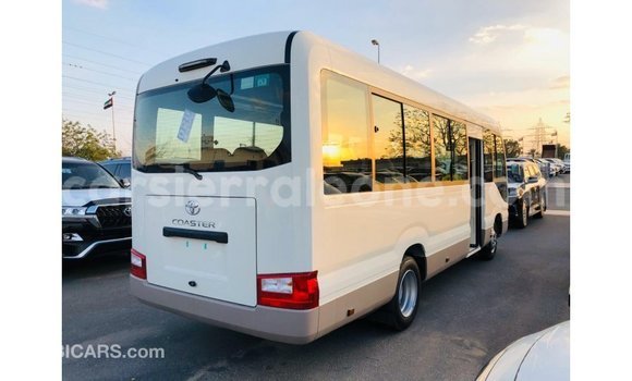 Buy Import Toyota Coaster White Car in Import - Dubai in Kailahun Buy Import Toyota Coaster White Car in Import - Dubai in Kailahun