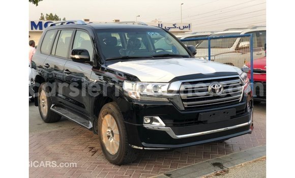 Buy Import Toyota Land Cruiser Black Car in Import - Dubai in Kailahun Buy Import Toyota Land Cruiser Black Car in Import - Dubai in Kailahun