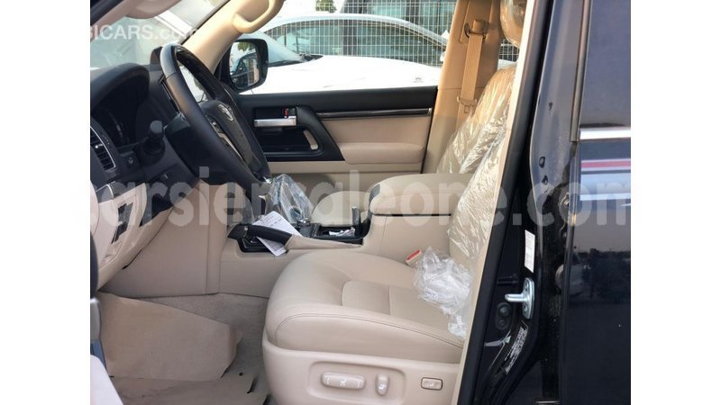 Big with watermark toyota land cruiser kailahun import dubai 6915