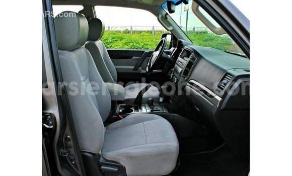 Buy Import Mitsubishi Pajero Brown Car in Import - Dubai in Kailahun Buy Import Mitsubishi Pajero Brown Car in Import - Dubai in Kailahun