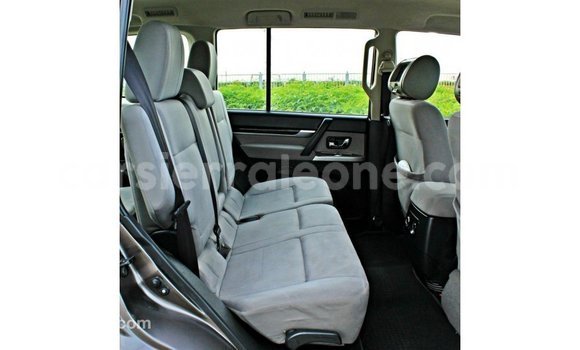 Buy Import Mitsubishi Pajero Brown Car in Import - Dubai in Kailahun Buy Import Mitsubishi Pajero Brown Car in Import - Dubai in Kailahun